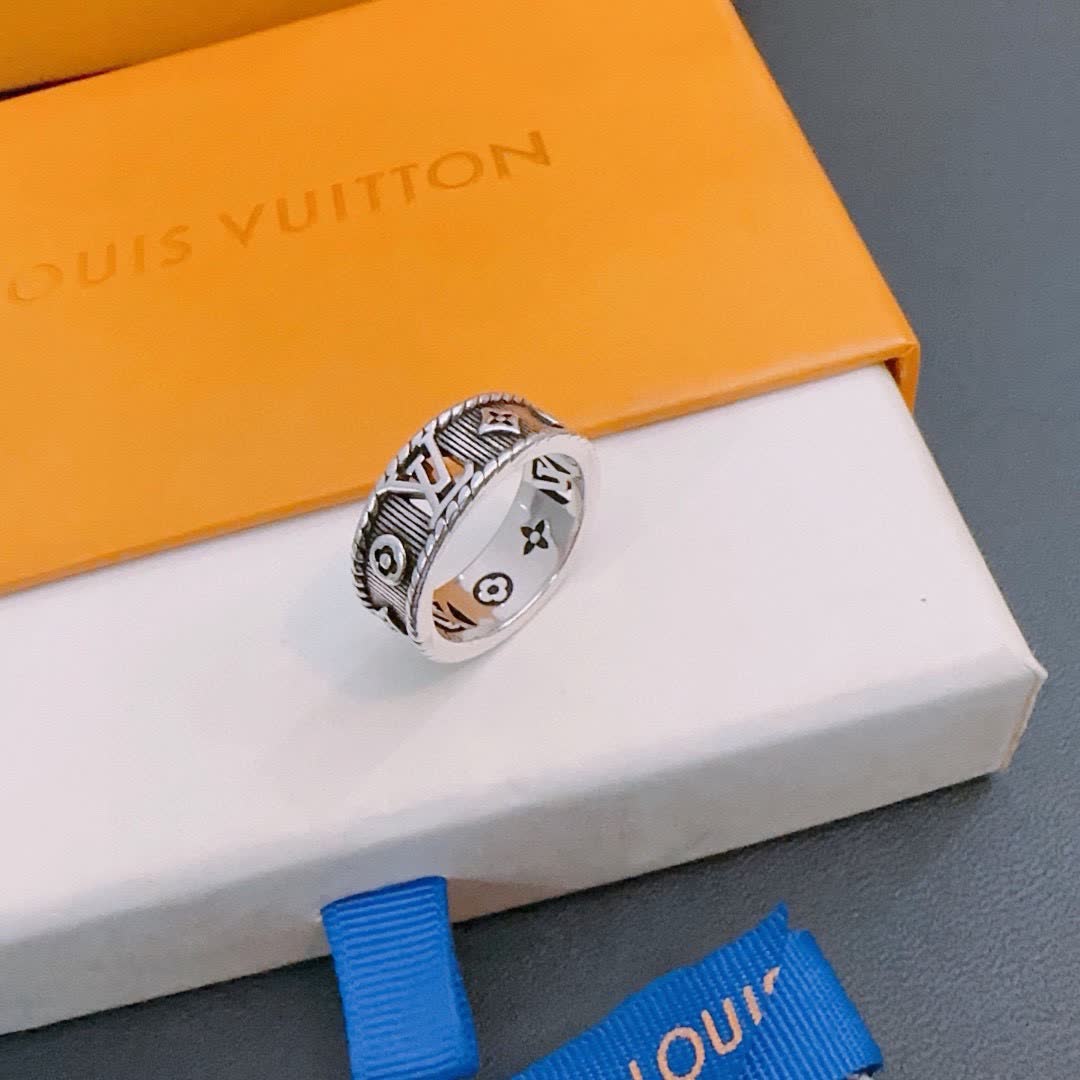 Louis Vuitton Silver Ring